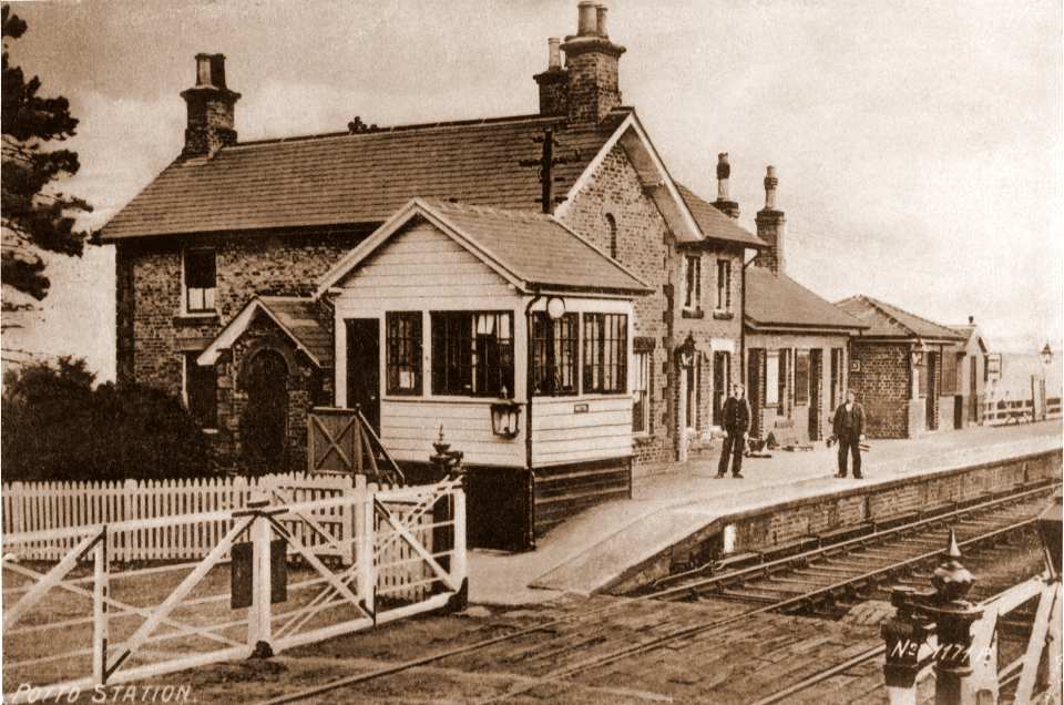 Potto Station 1900